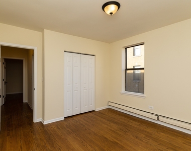 3213 W Diversey Avenue - Photo Thumbnail 4