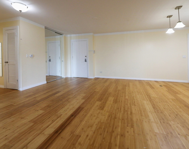 10385 Dearlove Road - Photo Thumbnail 2