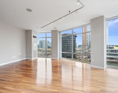 510 W Erie Street - Photo Thumbnail 11