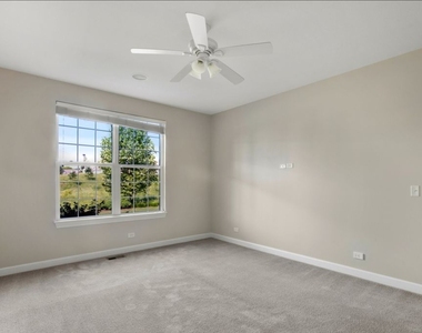 23590 N Sanctuary Club Drive - Photo Thumbnail 17