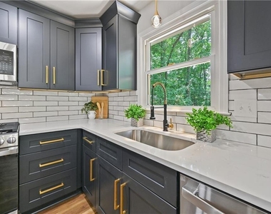 4246 Nora Lane - Photo Thumbnail 8