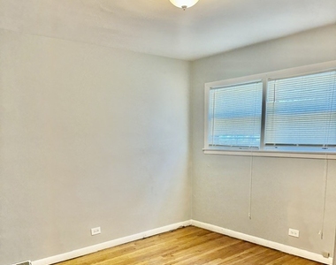 617 Lavergne Avenue - Photo Thumbnail 10