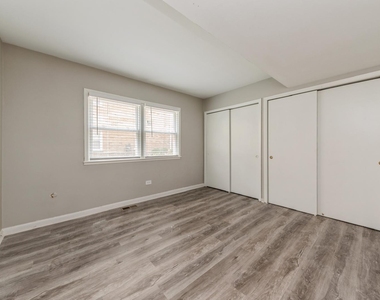 856 E Capri Drive - Photo Thumbnail 10
