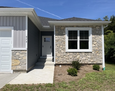 974 Meadow Lane - Photo Thumbnail 25
