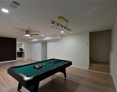 1805 Kingsbridge Court - Photo Thumbnail 37