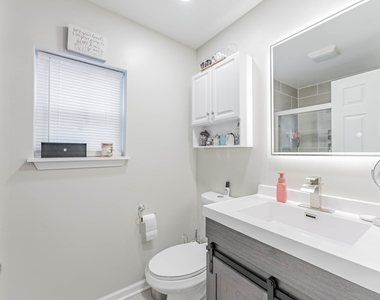 218 Orange Street - Photo Thumbnail 9