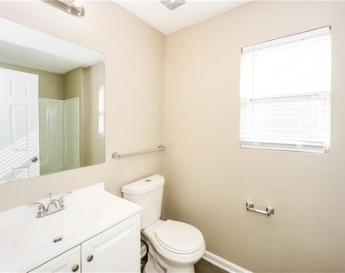 3530 Sable Glen Lane - Photo Thumbnail 12