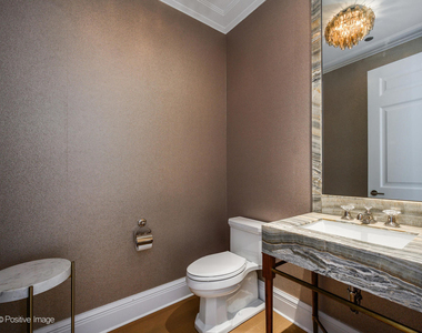 451 E Grand Avenue - Photo Thumbnail 16