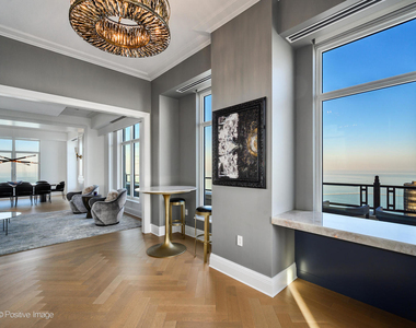 451 E Grand Avenue - Photo Thumbnail 6