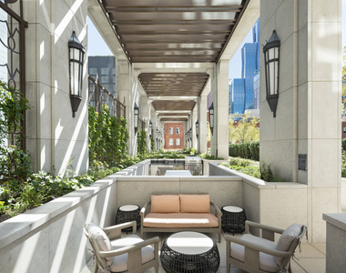 451 E Grand Avenue - Photo Thumbnail 31