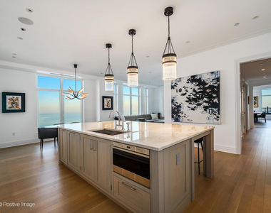 451 E Grand Avenue - Photo Thumbnail 11