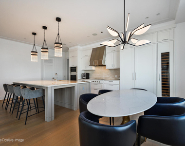 451 E Grand Avenue - Photo Thumbnail 15