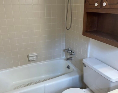 5126 Dekalb Way - Photo Thumbnail 8
