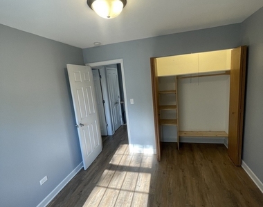 1202 Spur Court - Photo Thumbnail 12