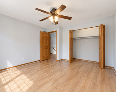 6582 Tealwood Drive - Photo Thumbnail 17
