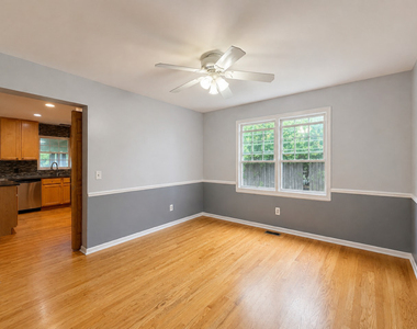 6582 Tealwood Drive - Photo Thumbnail 7