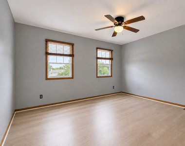 6582 Tealwood Drive - Photo Thumbnail 15