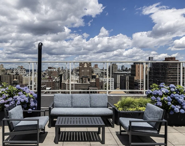 424 West End Avenue - Photo Thumbnail 11
