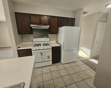 10 King Drive - Photo Thumbnail 12