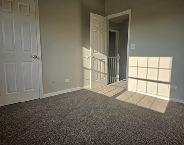 10 King Drive - Photo Thumbnail 25