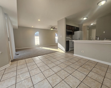 10 King Drive - Photo Thumbnail 9
