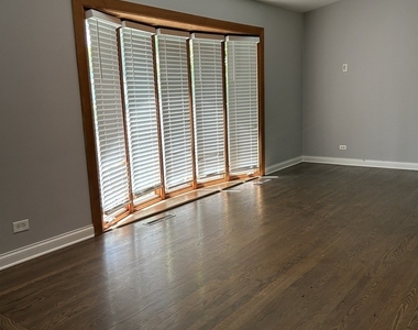 867 Auburn Court - Photo Thumbnail 30