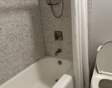 867 Auburn Court - Photo Thumbnail 18
