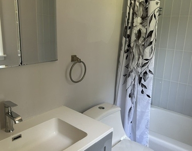 867 Auburn Court - Photo Thumbnail 13