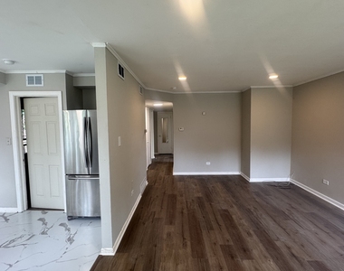 14428 University Avenue - Photo Thumbnail 2