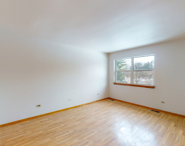 468 Minnesota Circle - Photo Thumbnail 18