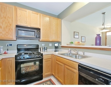 2275 Federal Drive - Photo Thumbnail 3