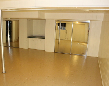283 S Fair Avenue - Photo Thumbnail 40