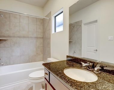 6911 Staffordshire Boulevard - Photo Thumbnail 29