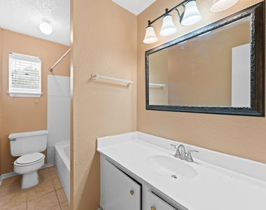 1606 Eagle Lake Road - Photo Thumbnail 7