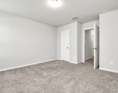 3206 Alberelli Drive - Photo Thumbnail 23