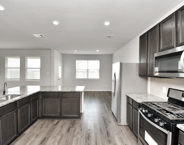 3206 Alberelli Drive - Photo Thumbnail 11