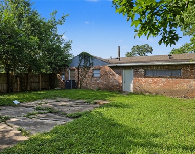 5427 Willow Glen Drive - Photo Thumbnail 18