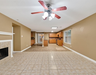 9219 Pinderfield Ct - Photo Thumbnail 6