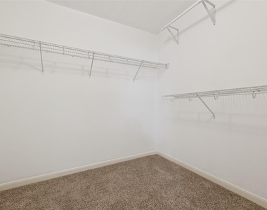 9219 Pinderfield Ct - Photo Thumbnail 18