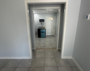 5047 Nassau Road - Photo Thumbnail 5