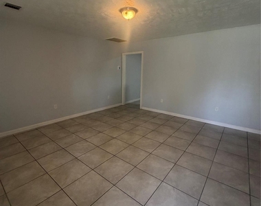 5047 Nassau Road - Photo Thumbnail 14