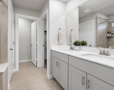 336 Willow Sage Court - Photo Thumbnail 13