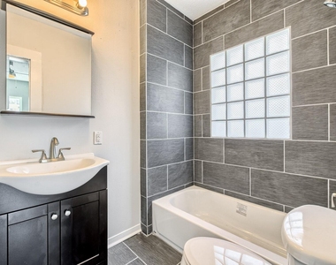 519 W Clay Street - Photo Thumbnail 13
