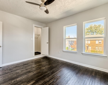 519 W Clay Street - Photo Thumbnail 10