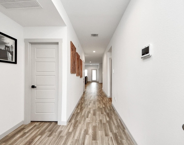 202 Serena Park Lane - Photo Thumbnail 1