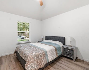 18 Avenswood Place - Photo Thumbnail 11