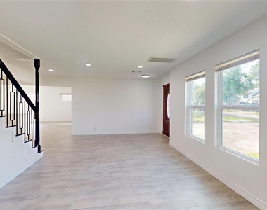 3830 Cosby Street - Photo Thumbnail 8