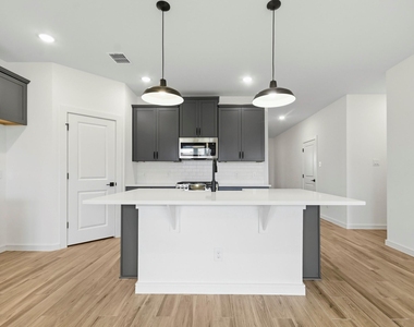 8427 Bay Ridge Circle - Photo Thumbnail 3