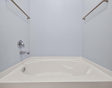 6014 Namika Street - Photo Thumbnail 28
