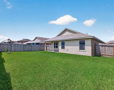 6014 Namika Street - Photo Thumbnail 44